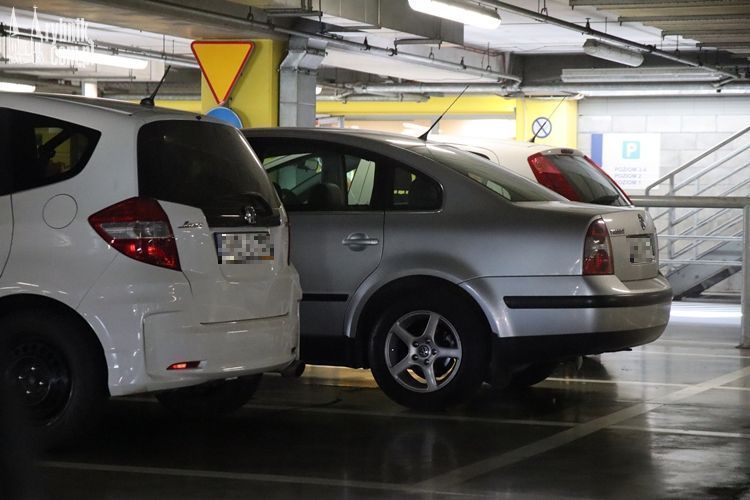 Klienci parkingów w Rybniku byli oszukiwani i straszeni? UOKiK nałożył dużą karę na APCOA Parking Polska, Archiwum
