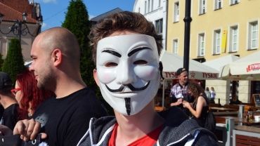 Stop ACTA 2.0! Młodzi ludzie protestowali w Rybniku (wideo)