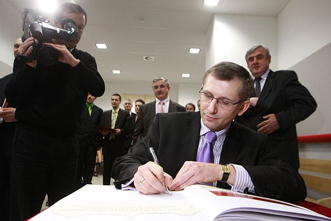 Na otwarcie gmachu sądu przyjechał do Rybnika minister Krzysztof Kwiatkowski