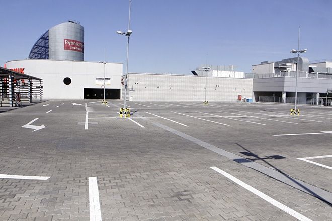 Pracownicy Plazy: gdzie mamy parkować?, Dominik Gajda