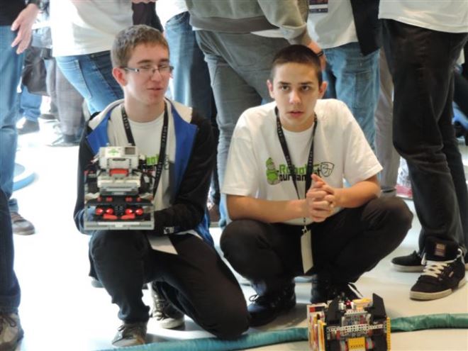 Uczeń „Tygla” z sukcesem na festiwalu robotyki, materiały prasowe