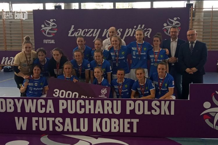 Futsal: ambitna postawa TS ROW Rybnik w finale Pucharu Polski. Hat-trick Agaty Sobkowicz, Adam Doliba