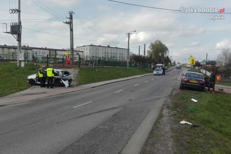 Wypadek, kolizje i nietrzeźwi – policjanci podsumowują święta na drogach, KMP Rybnik