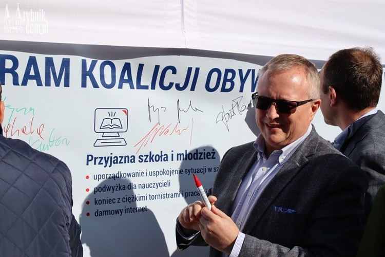 G. Schetyna w Rybniku: Kaczyński widzi Polskę konfliktu, bf