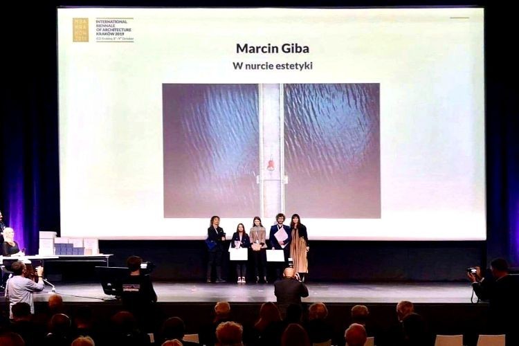 Grad nagród dla Marcina Giby!, Materiały prasowe