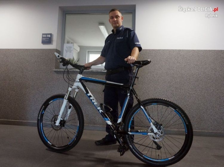 Policja w Rybniku szuka właściciela tego roweru, KMP Rybnik