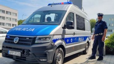 Specjalistyczny policyjny ambulans dotarł już do Rybnika (zdjęcia)