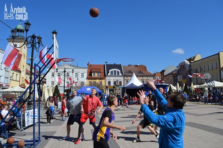 Rynek Basket: centrum Rybnika areną zmagań koszykarzy, Bartłomiej Furmanowicz