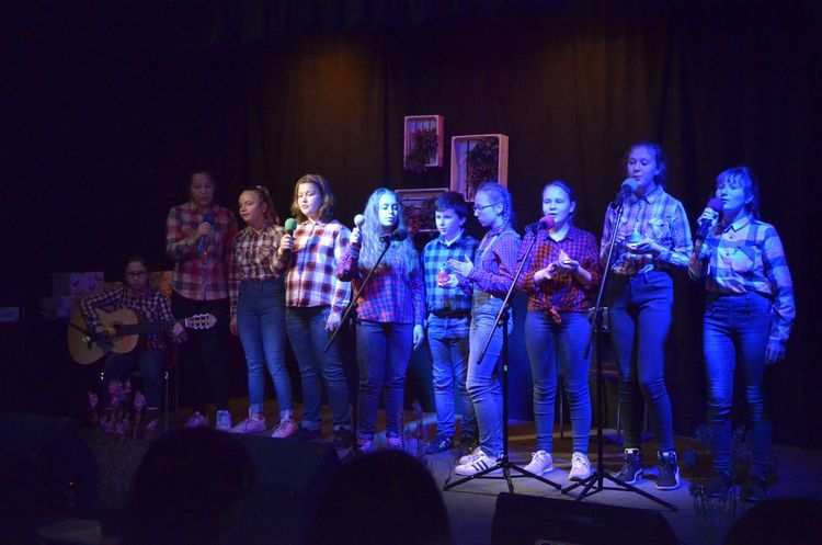 Laureaci XXIV Festiwalu Piosenki Turystycznej odebrali nagrody, MDK w Rybniku