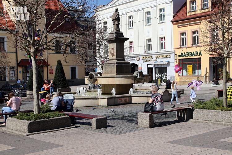 Rybnik: fontanna na rynku już działa!, Paulina Nowak