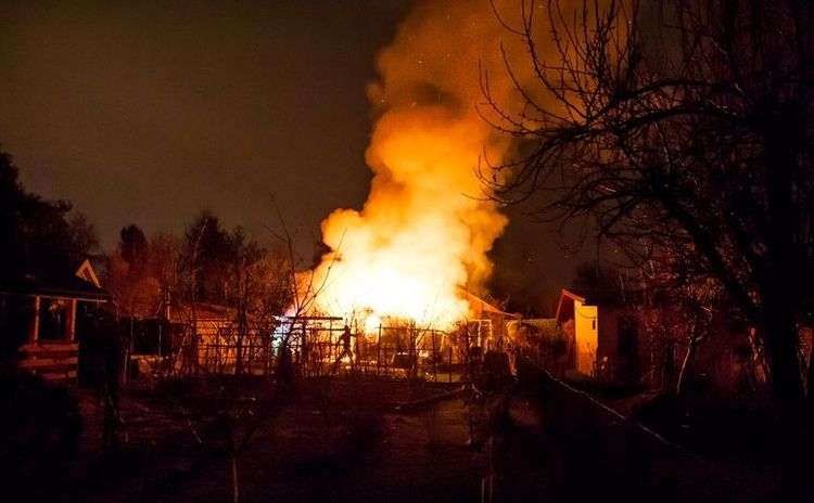 Na działkach przy ulicy Rybackiej spłonęła altana. To było podpalenie, Czytelnicy Rybnik.com.pl
