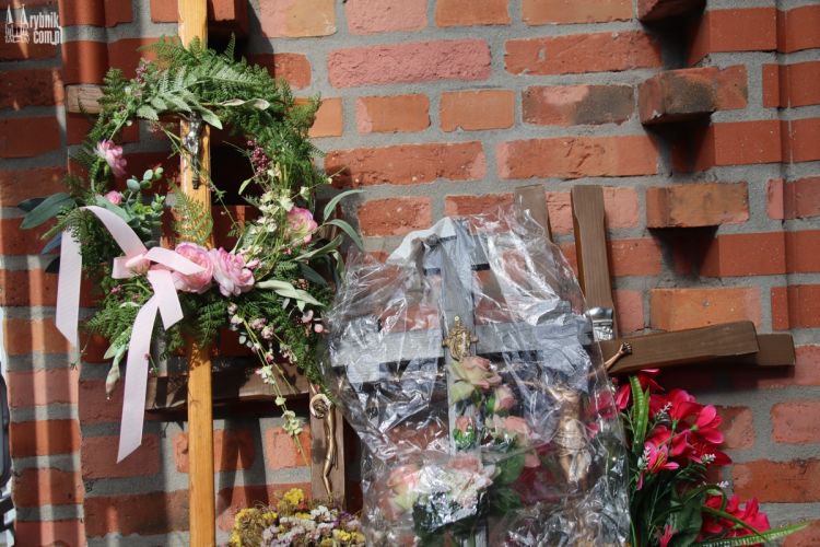 Pielgrzymka wyruszyła z Rybnika. Na Jasną Górę idzie około 1500 osób! (zdjęcia), Bartłomiej Furmanowicz