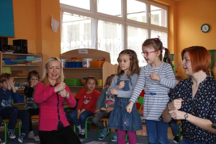 Maluchy z Przedszkola nr 17 uczą się migać, Przedszkole nr 17 w Rybniku