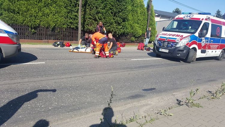 Wypadek z udziałem motocykla. Śmigłowiec zabrał ranną pasażerkę, Wodzisław Śląski i okolice-Informacje drogowe 24H/Facebook