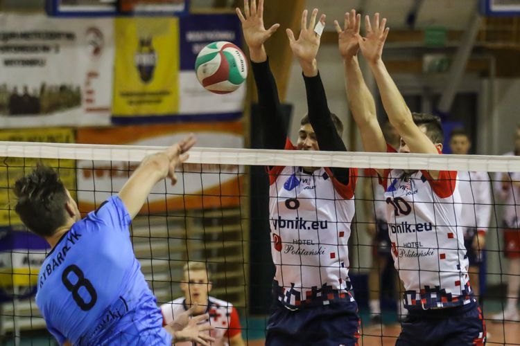 TS Volley wygrał na wyjeździe z Kęczaninem i utrzymał pozycję lidera II ligi, Dominik Gajda