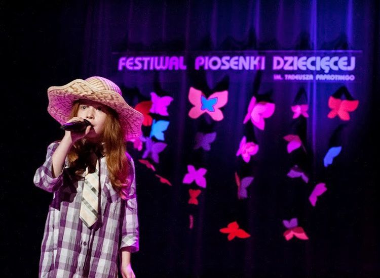 XXXVI Ogólnopolski Festiwal Piosenki Dziecięcej. Młodzi wokaliści zjadą się do Rybnika, DK w Rybniku-Chwałowicach