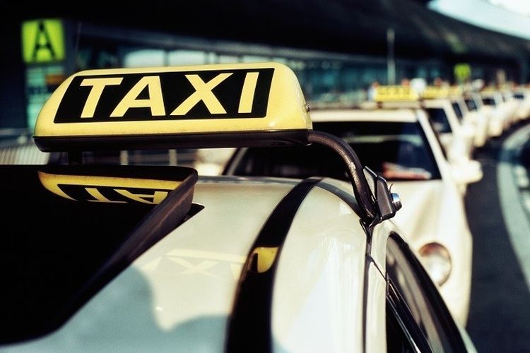 Pakiet ubezpieczeń dla taksówkarzy – wybierz mądrze!, 