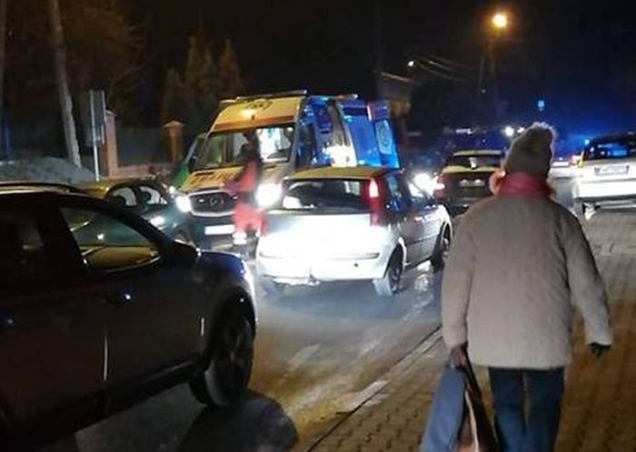 Wypadek w Niedobczycach. Dwie osoby zostały potrącone, Rybnik i okolice-Informacje drogowe 24H