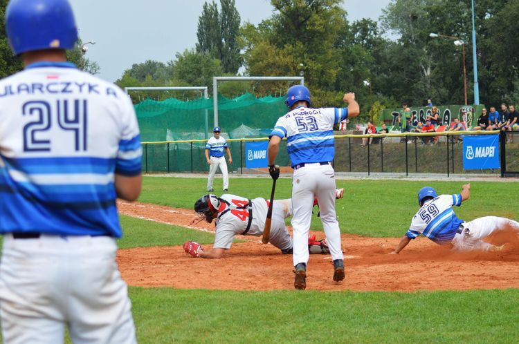 Baseball, KS Silesia Rybnik: trzy zwycięstwa w kwietniu, Archiwum, Mirka Poralla