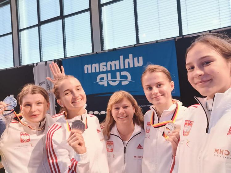 Szermierka: Alicja Klasik ze srebrem Pucharu Świata Juniorek w Laupheim, Materiały prasowe