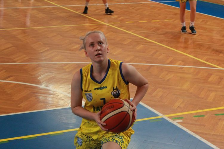 Koszykówka: osłabiony RMKS lepszy w derbach regionu, Dariusz Tukalski