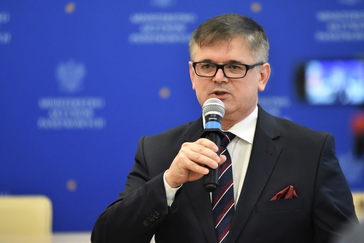 Premier Morawiecki odwołał wiceministra Adama Gawędę, Materiały prasowe