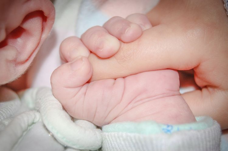 Szpital wznawia porody rodzinne. Są pewne warunki, Pixabay