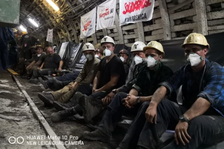 Protest górników: dołączyła też kopalnia Chwałowice, Komisja Krajowa WZZ 