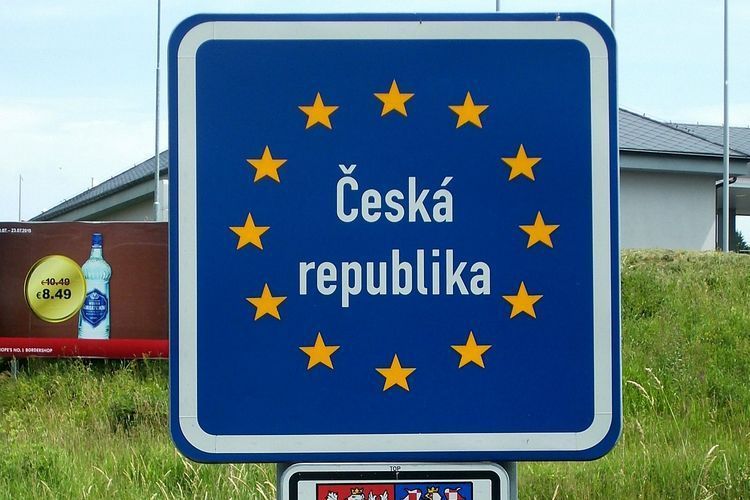Czechy zamykają granice dla podróżnych z Polski. Nasz kraj na czerwonej liście ryzyka, Pixabay