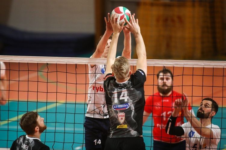 TS Volley Rybnik zakończył rundę zasadniczą na 7. miejscu, Dominik Gajda