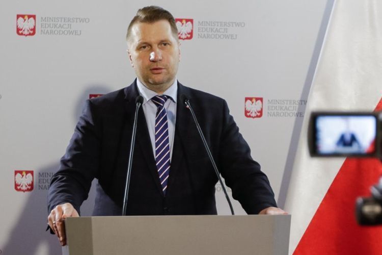 Minister Czarnek: nie będzie przymusowych szczepień dzieci powyżej 12. r.ż, MEN