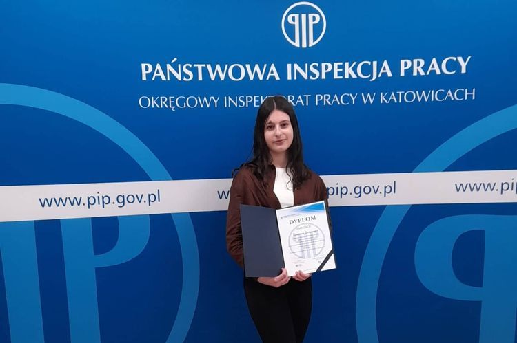 Uczennica ZSE-U specjalistką w prawie pracy, Anna Zaczkowska/IPN