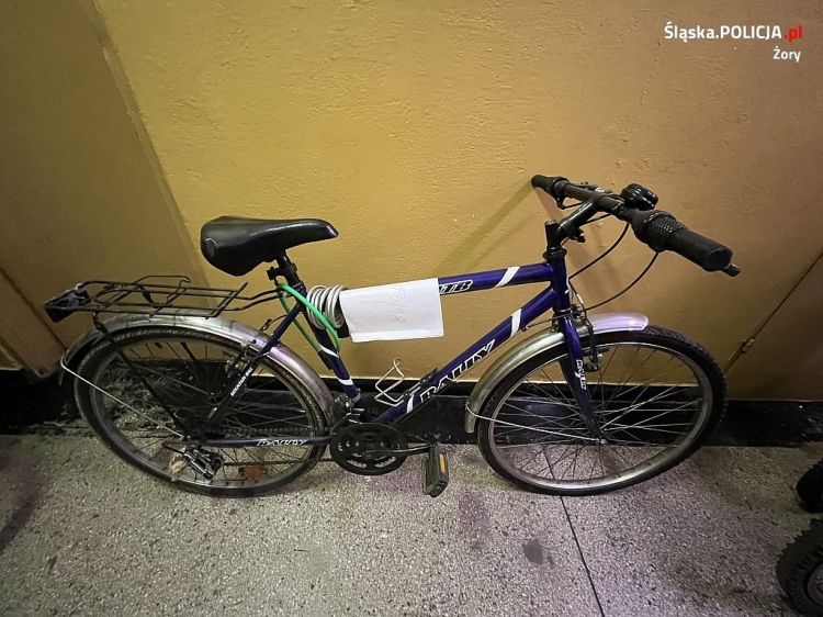 Policja szuka właścicieli tych rowerów. Może któryś należy do Ciebie?, KMP Żory