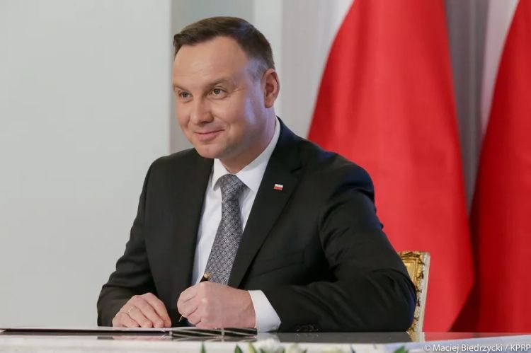 Prezydent Andrzej Duda podpisał ustawę o dodatku węglowym, KPRP