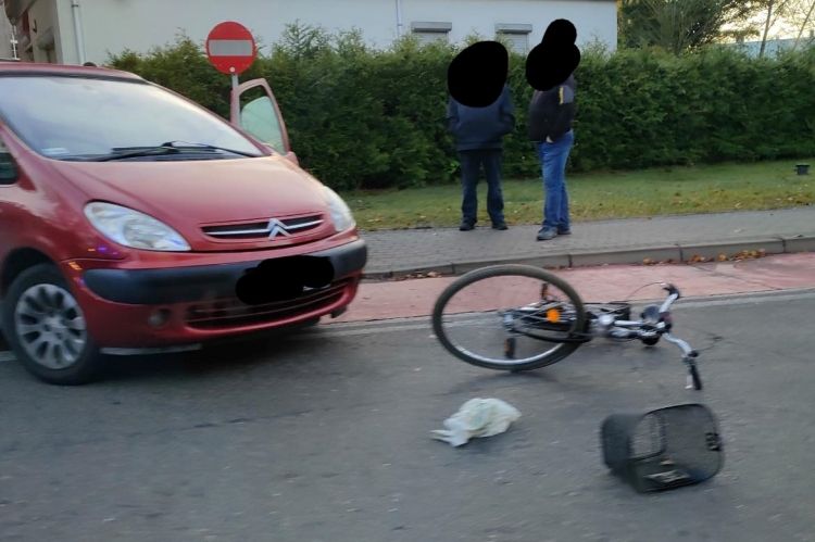 Kolejny wypadek z udziałem jednośladu. Kobieta trafiła do szpitala, Informacje drogowe 24H z powiatu Wodzisław Śląski, Rybnik