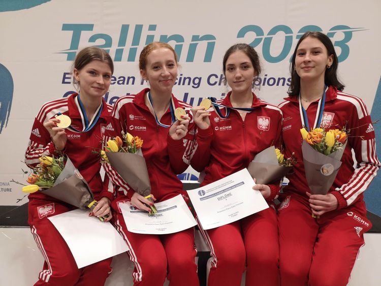 Szermierka: Alicja Klasik i Kinga Zgryźniak w złotej drużynie mistrzostw Europy juniorek w Tallinie, Materiały prasowe