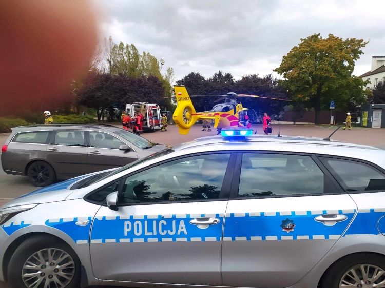 Śmigłowiec LPR wylądował w Boguszowicach. Ratowali 34-latkę (zdjęcia), Czytelnik