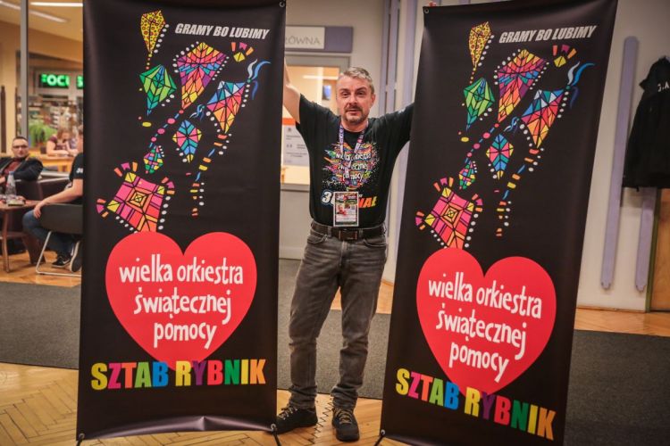 Szef sztabu WOŚP w Rybniku: najmłodszy wolontariusz będzie miał 3 miesiące w dniu finału, Dominik Gajda
