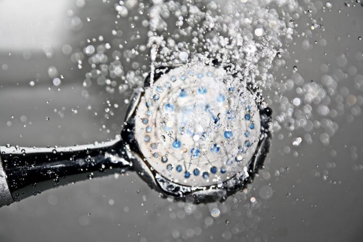 Niedobczyce, Niewiadom: weź prysznic, zanim może zabraknąć wody, Pixabay