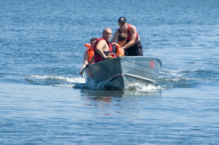 Strażacy ćwiczyli na wodach Zalewu Rybnickiego, PSP Rybnik