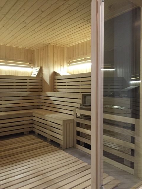 Otwarcie nowej sauny fińskiej i łaźni parowej w Rybniku, materiały prasowe