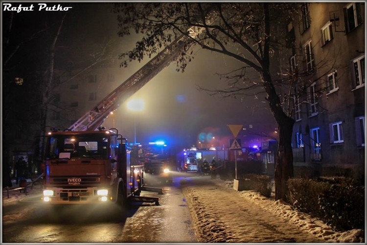 Pożar mieszkania w Boguszowicach postawił na nogi służby, Rafał Putko