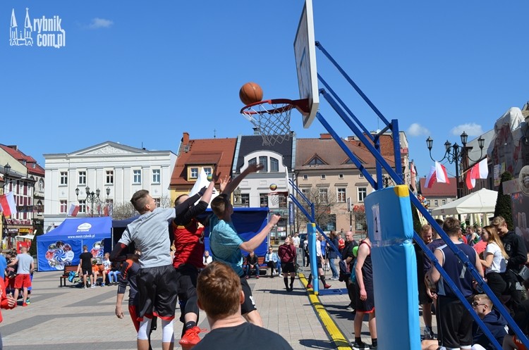 Rynek Basket 2017: centrum Rybnika areną zmagań koszykarzy, Bartłomiej Furmanowicz
