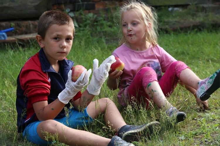 Dzieci odmalowały chlewiki. Dzisiaj rusza impreza „Kultura.paruszowiec”, Wacław Troszka