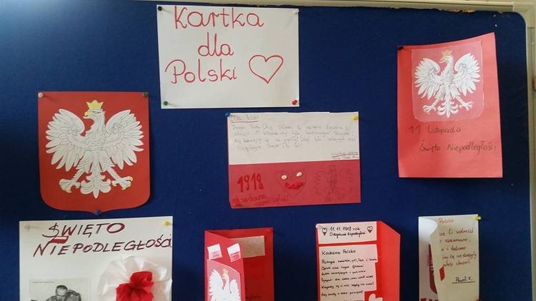 Dzieci z ZS-P nr 9 napisały życzenia dla Ojczyzny, ZS-P nr 9 w Rybniku