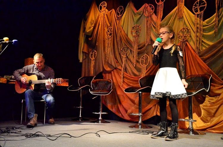 Młodzi artyści z Rybnika zaprezentowali się na XXIII Festiwalu Piosenki Turystycznej, MDK w Rybniku