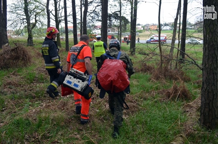 Rybnik: młody spadochroniarz utknął na drzewie, Bartłomiej Furmanowicz