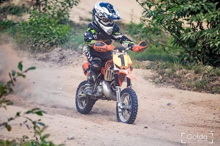 Motocross: Szymon Masarczyk - 9-letni talent z Rybnika, Michał Gołda