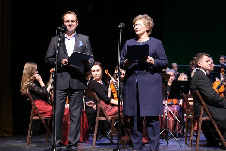 Koncert „Wielkie dzieła Piotra Czajkowskiego” w Teatrze Ziemi Rybnickiej, TZR