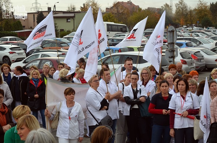 Rybnik: pracownicy szpitala wyszli na ulicę, Bartłomiej Furmanowicz